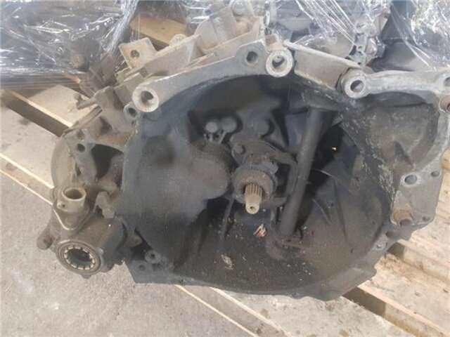 Foto 2ª: Caja Cambios Peugeot 205 1.8 DIESEL