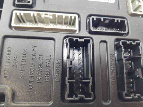 Foto 2ª: Centralita Motor ECU Dacia Sandero STEPWAY EXTREME (2022)