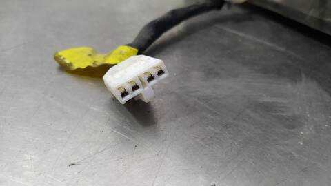 Foto 3ª: Piloto Trasero Izquierdo Kia Carens 2.0 CRDI EX MONOVOLUMEN 113CV 83KW [D4EA] (2004)