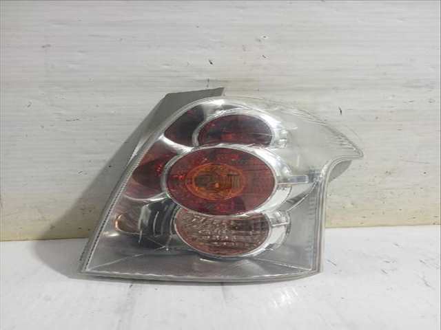 Piloto Trasero Derecho Toyota Corolla 2.2 D-4D AUR10_) 177CV