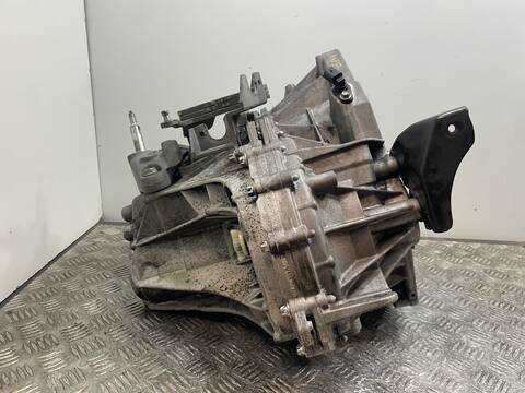 Foto 3ª: Caja Cambios Nissan Qashqai D-K9K EURO 4 (2008)