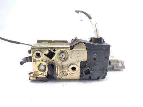 Foto 3ª: Cerradura Puerta Delantera Derecha Peugeot 407 2.0 6DRFNB 6DRFNE) 136CV 100KW [RHR] (2004)