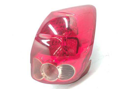 Piloto Trasero Derecho Toyota Auris 1.4 ZZE150_) 97CV 71KW