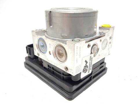 Foto 2ª: Abs Bmw Serie 2 215 2.0 16V 231CV 170KW [B47C20A] (2016)