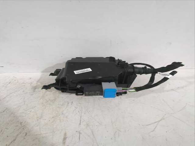Foto 3ª: Caja Reles Fusibles Peugeot Rifter 1.5 BLUEHDI 100 102CV [YHT (DV5RCF) YHY (DV5RD)] (2018)
