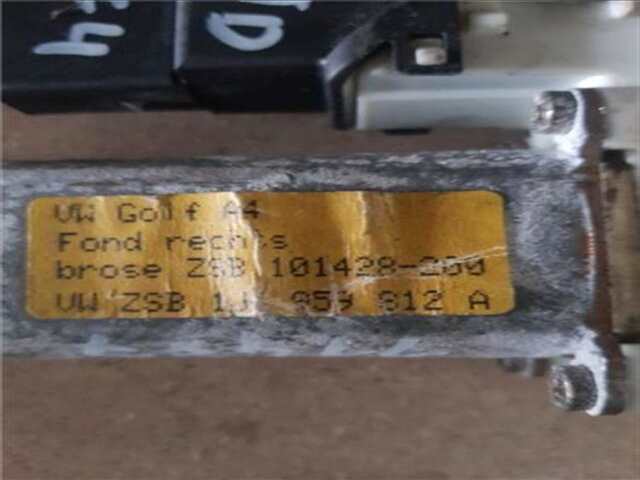 Foto 3ª: Elevalunas Eléctrico Trasero Derecho Volkswagen Golf 1.9 ADVANCE [1.9 LTR. - 81 KW TDI] [1Y]