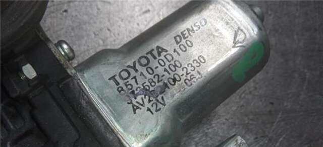 Elevalunas Eléctrico Delantero Derecho Toyota Yaris 1.4 BÁSICO [1.4 LTR. - 66 KW TURBODIESEL CAT]