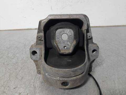 Foto 2ª: Soporte Motor Audi A4 BASICO AVANT 170CV 125KW [CAH] (2011)