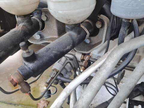 Bomba Freno Mercedes Vario PRDK - 616 D OM 904 LA CABINA DOBLE 156CV 115KW