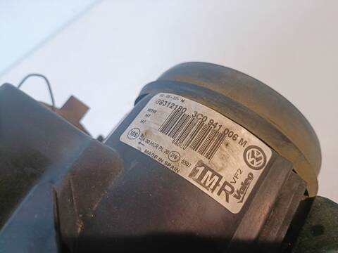 Foto 3ª: Faro Derecho Volkswagen Passat ADVANCE 2.0 TDI 140CV