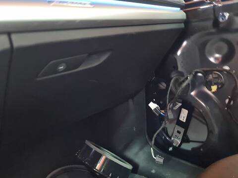 Foto 2ª: Guantera Audi Q5 2.0 TDI 150CV 110KW [DTPA] (2023)