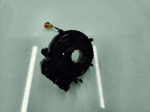 Foto 2ª: Anillo Airbag Hyundai i20 ESSENCE 75CV 55KW [D3FA] (2015)