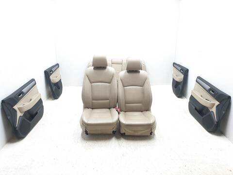 Juego Asientos Completos Subaru Outback COMFORT