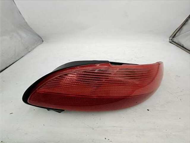 Piloto Trasero Derecho Peugeot 206 1.6 CC [1.6 LTR. - 80 KW 16V CAT (NFU - TU5JP4)]