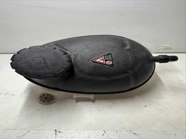 Deposito Expansion Mercedes Clase E 180 BERLINA