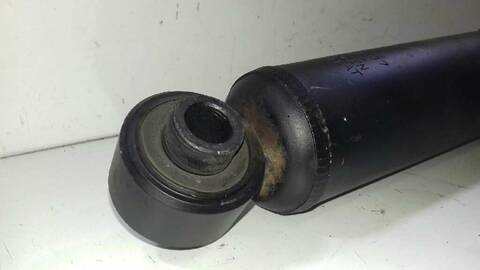 Foto 2ª: Amortiguador Trasero Izquierdo Nissan Pathfinder 2.5 DCI SE 171CV 126KW [YD25 EURO 4] (2007)