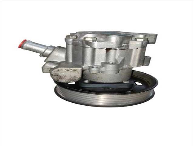 Foto 2ª: Bomba de Direccion Audi A4 1.9 TDI (2004)