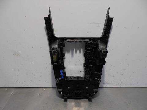 Foto 2ª: Mando Multifuncion Audi A4 BASICO AVANT 143CV 105KW [CAG] (2008)