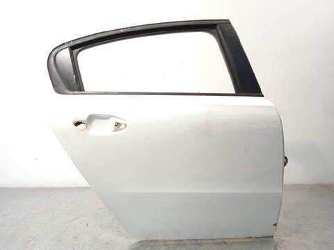 Puerta Trasera Derecha Peugeot 508 1.6 E-HDI FAP 115CV 84KW