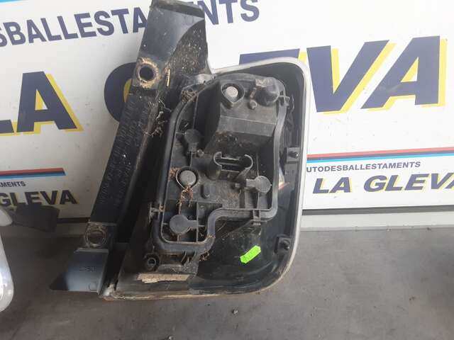 Foto 2ª: Piloto Trasero Izquierdo Fiat 500 1.3 CDTI95CV 0CV [199B1000] (2010)