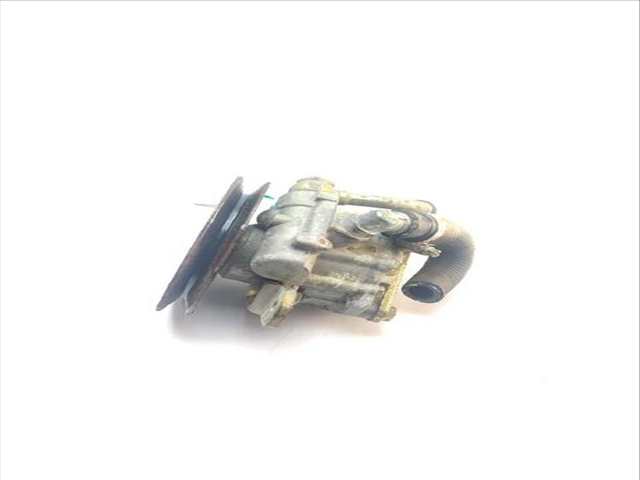 Bomba de Direccion Nissan Cabstar 75.28 TL0)