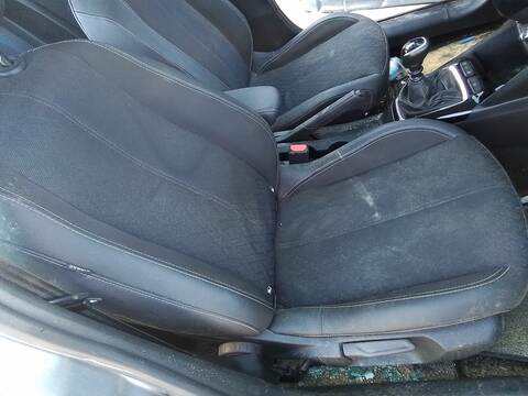 Foto 2ª: Asiento Delantero Derecho Opel Corsa EDITION 101CV 74KW [HN05] (2019)