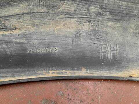 Foto 3ª: Aletin Delantero Derecho Land Rover Discovery 2.7 TD V6 CAT 190CV (2004)