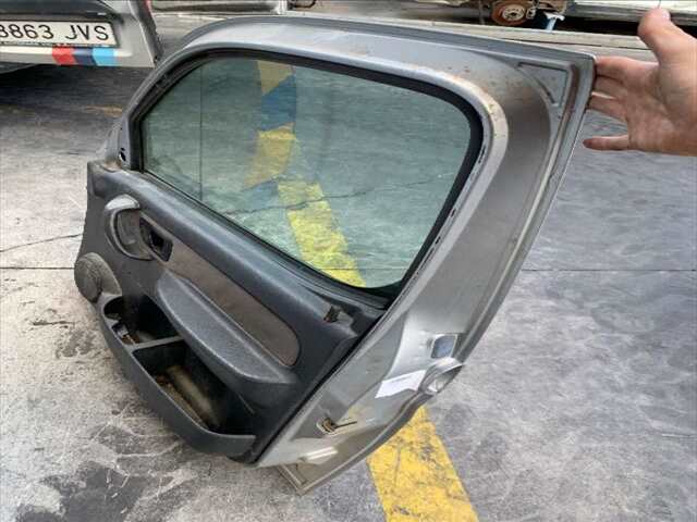 Foto 3ª: Puerta Delantera Derecha Citroen Berlingo 1.6 HDI (2007)