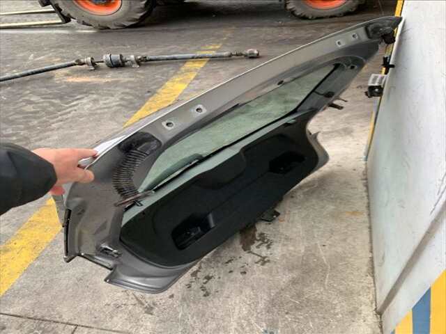 Foto 3ª: Portón Peugeot 208 1.2 PURETECH 130CV [HN05] (2020)