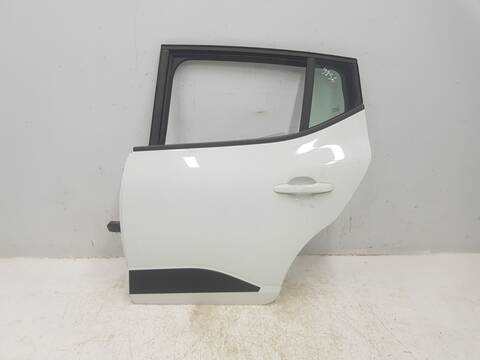 Puerta Trasera Izquierda Dacia Sandero STEPWAY COMFORT