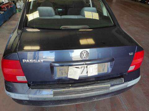 Foto 2ª: Portón Volkswagen Passat ADR BERLINA (1997)