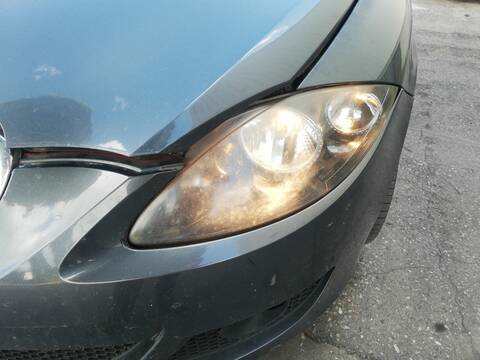 Faro Izquierdo Seat Leon BKD