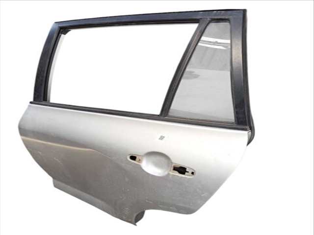 Foto 2ª: Puerta Trasera Izquierda Toyota Rav4 2.2 D ALA35_) (2005)