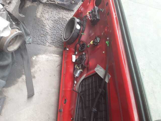 Foto 3ª: Puerta Delantera Derecha Seat Leon 1.2 G 105CV 0CV [CJZA] (2014)