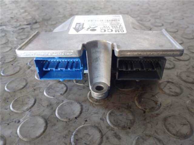 Foto 3ª: Centralita Airbag Opel Astra 1.7 CDTI [Z 17 DTH]