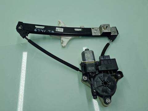 Elevalunas Manual Trasero Derecho Volkswagen Polo ADVANCE 95CV 70KW