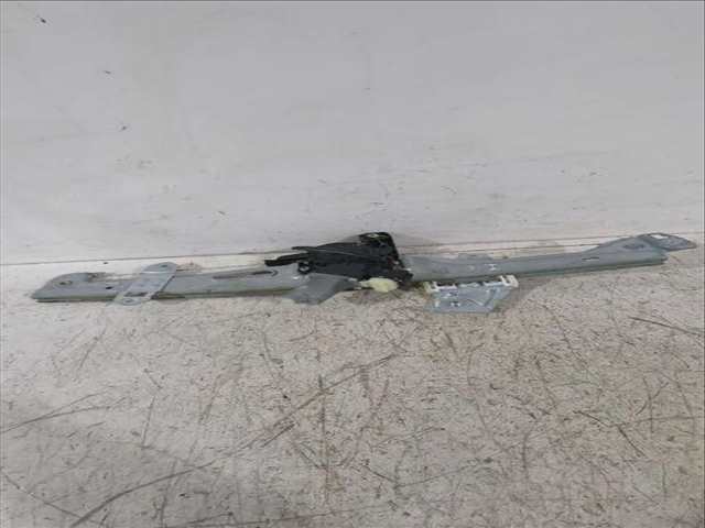 Foto 2ª: Elevalunas Eléctrico Delantero Izquierdo Suzuki SX4 1.4 T ALLGRIP AKK 414) 140CV [K14C] (2013)