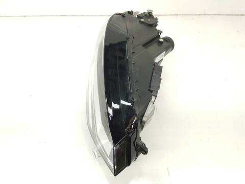 Foto 3ª: Faro Derecho Volkswagen Golf ADVANCE BLUEMOTION TECH 130CV 97KW [CXXB] (2014)