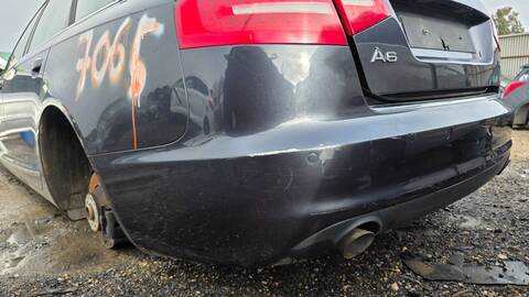 Foto 3ª: Paragolpes Trasero Audi A6 2.0 TDI 170CV 125KW (2011)
