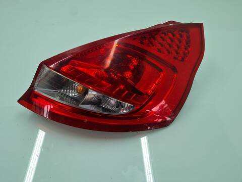 Piloto Trasero Derecho Ford Fiesta TREND 68CV 50KW