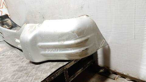 Foto 2ª: Paragolpes Delantero Mitsubishi Galloper 2.5 TD 3-PTAS.) 99CV 73KW [D4BH] (1999)