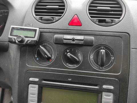 Mando Climatizador Volkswagen Caddy BLS