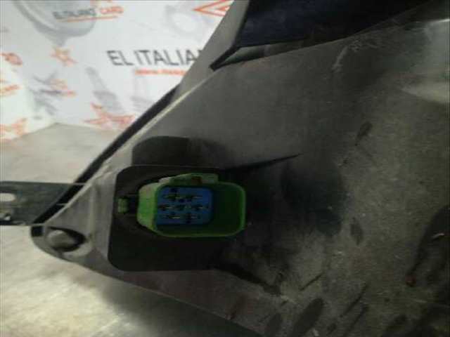 Foto 3ª: Faro Derecho Ford Fiesta VERSION INDEFINIDA