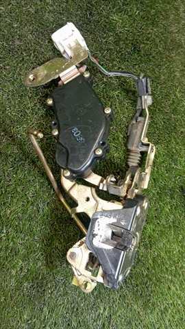 Foto 3ª: Cerradura Puerta Delantera Izquierda Toyota 4 Runner 3.0 T DIESEL (1993)