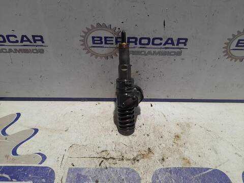 Foto 3ª: Inyectores Volkswagen Golf 1.9 TDI 105CV [BKC] (2003)