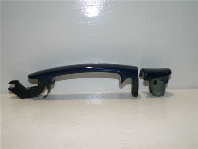 Foto 2ª: Maneta Exterior Trasera Izquierda Volkswagen Passat 1.9 TDI 2000-2005 [AVF] (2002)