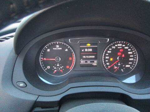 Foto 4ª: Cuadro de Instrumentos Audi Q3 ATTRACTION 120CV 88KW [DFT] (2018)
