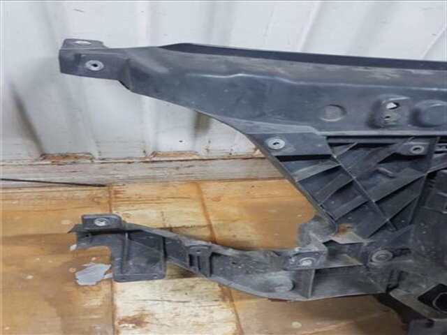 Foto 2ª: Paragolpes Delantero Mercedes Sprinter 511 CDI [OM 646.985]