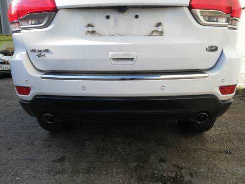 Paragolpes Trasero Jeep Grand Cherokee EXF