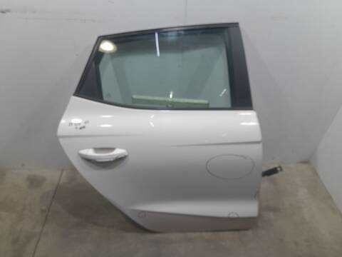 Puerta Trasera Derecha Seat Ibiza 1.0 MPI 80CV 59KW